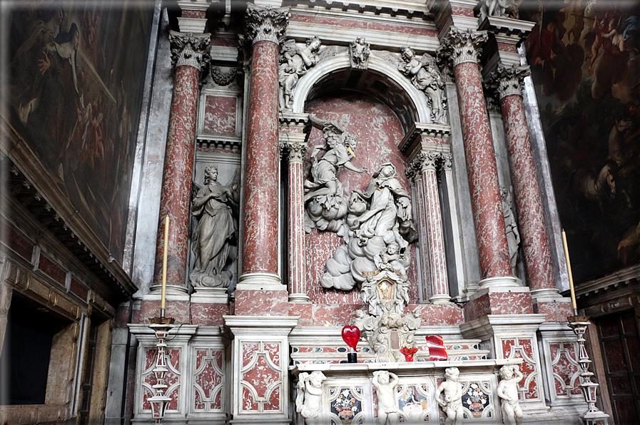 foto Chiesa di Santa Maria di Nazareth